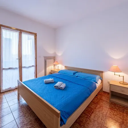 Appartamento Due Passi Dal Mare, Puccini Garden House