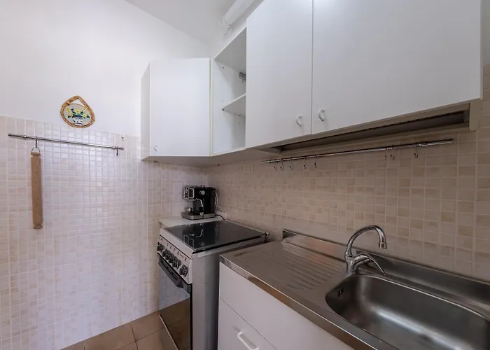 Appartamento Due Passi Dal Mare, Puccini Garden House *