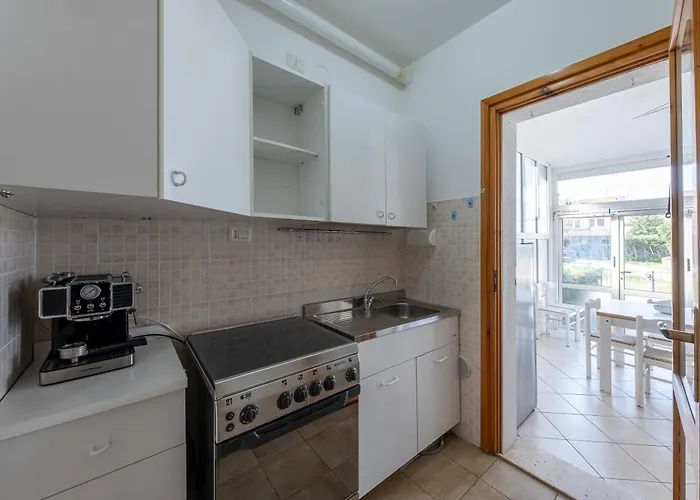 Due Passi Dal Mare, Puccini Garden House Appartamento